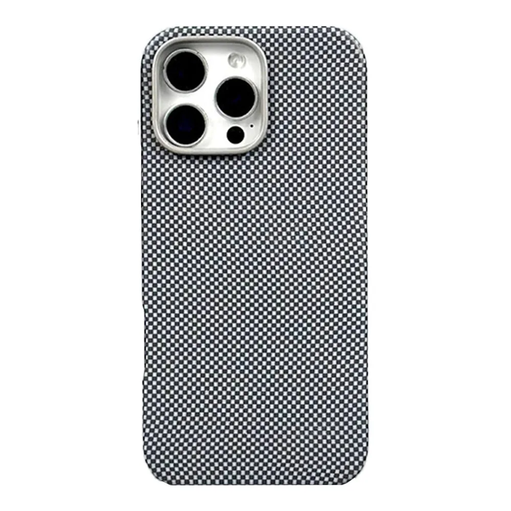 Чохол Carbon Fiber Case Magnetic IPhone 16 Pro — фото 3